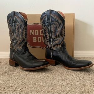 Nocona black square toe women’s cowboy boots size 10